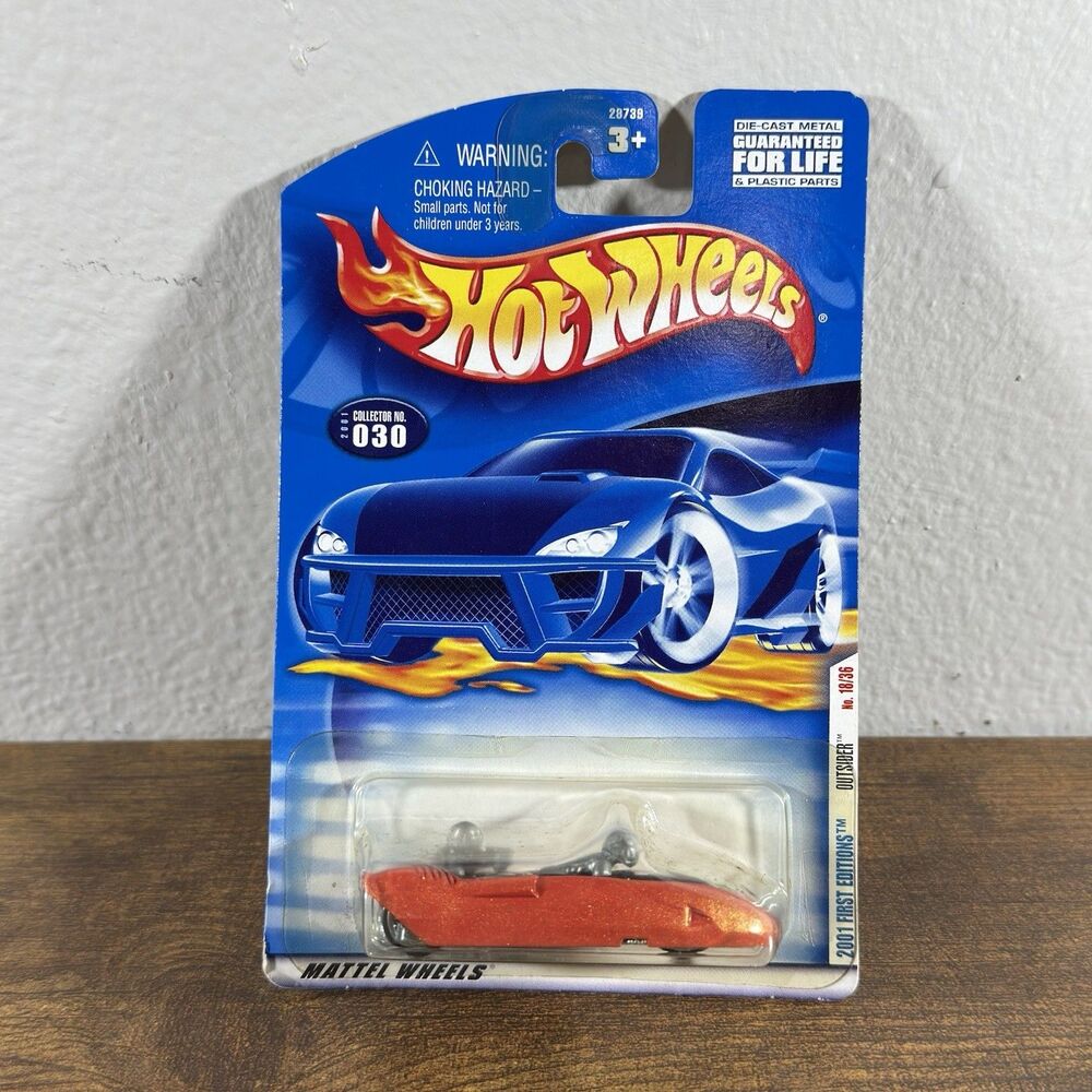 Hot Wheels #030 | Outsider (Metalflake Orange) | 2001 First Editions